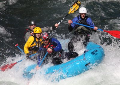 raft guide school