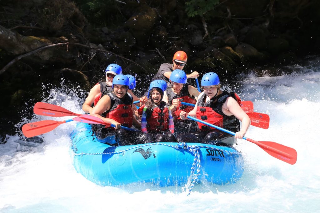 rafting hood river